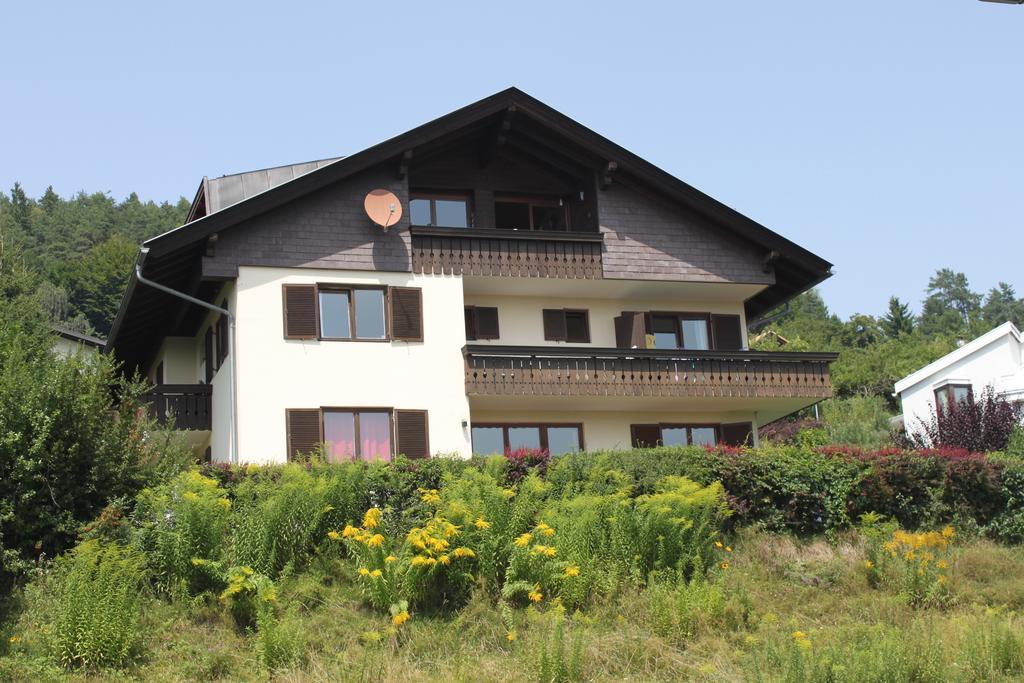 Appartementhaus Karawankenpromenade Velden am Woerthersee Exterior photo
